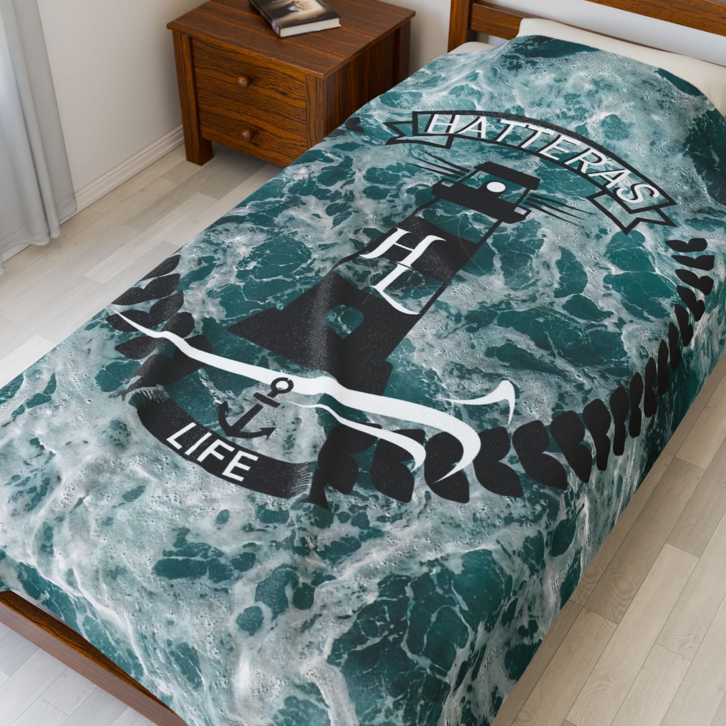 Lighthouse Velveteen Plush Blanket