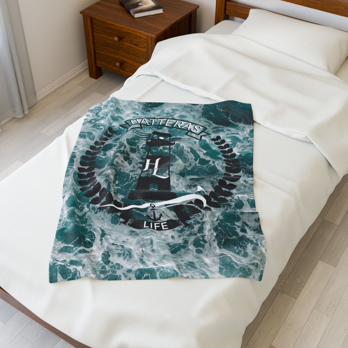 Lighthouse Velveteen Plush Blanket