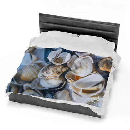 Velveteen Plush Blanket - Shells