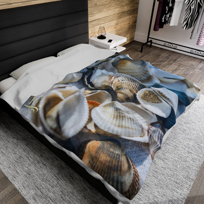 Velveteen Plush Blanket - Shells